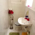 Poison * 的里雅斯特